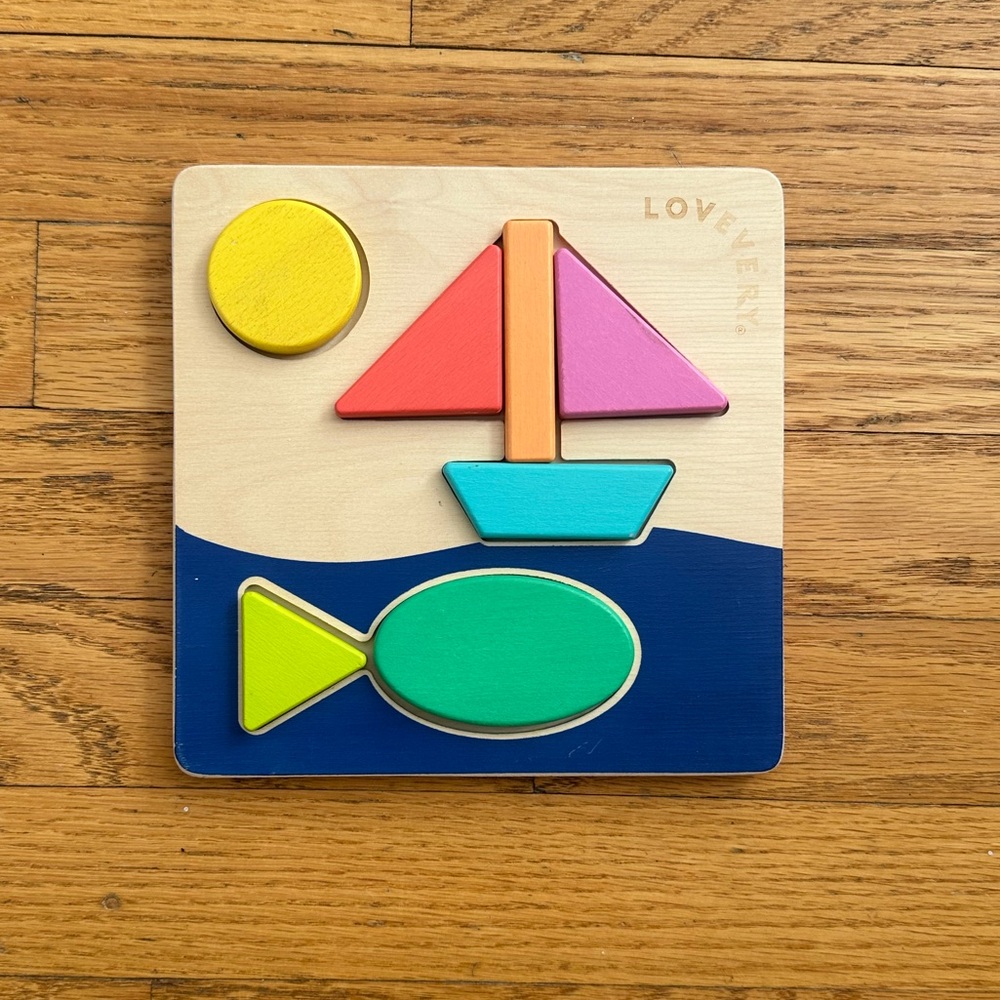 Lovevery Double-Sided Sunny Day Puzzle
Surf and turf!